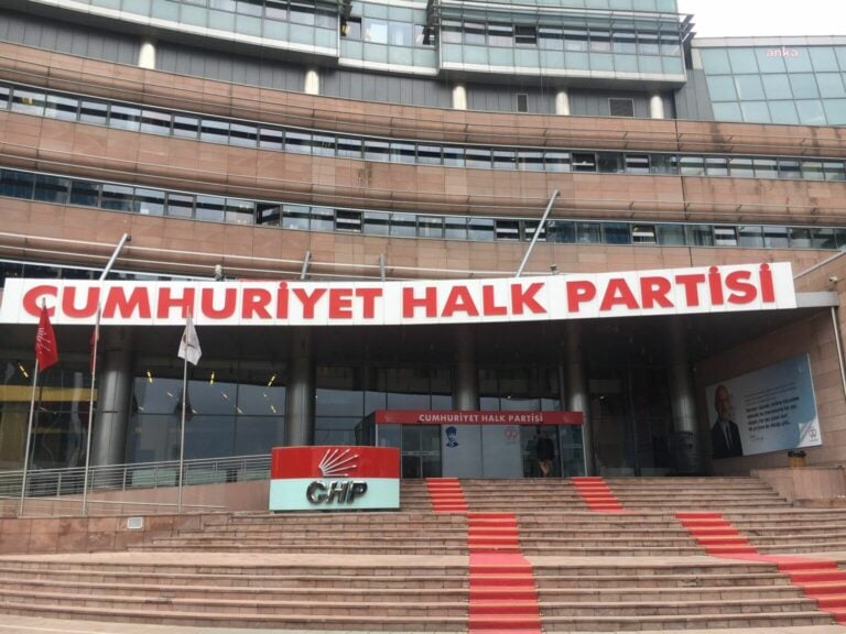Gazeteci Alişar Delek CHP'nin