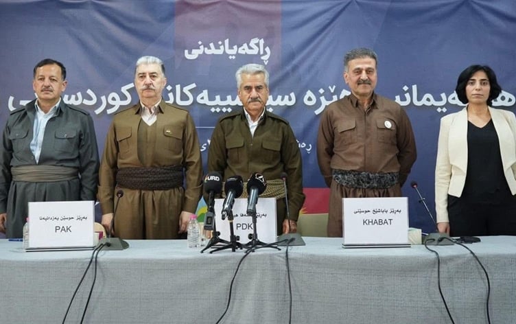 İran'daki Kürt örgütlerden ittifak