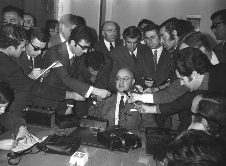 Ertuğrul Günay yazdı: Öncesi ve sonrasıyla 12 Mart Muhtırası