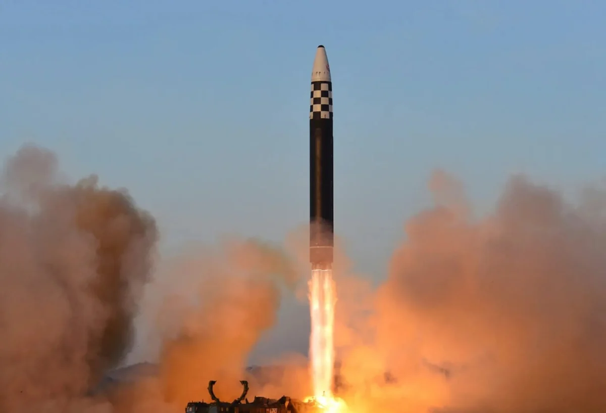 Türkiye'ye yönelen İran balistik füzesi imha edildi