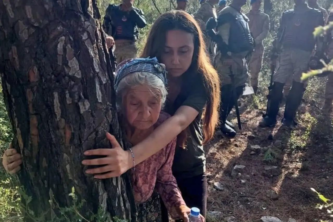 Akbelen’de direniş sürüyor: Köylüler, suyuna, ağacına, toprağına ve Esra Işık’a sahip çıkıyor