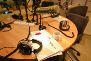 Açık Radyo (Apaçık Radyo)