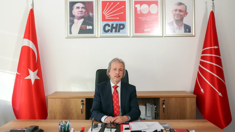 İlhan Uzgel Medyascope’a konuştu: “Amaç İran’da rejim değişikliği"