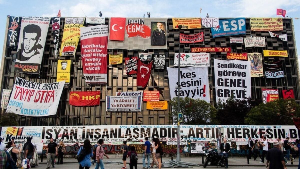 Türk solundan geriye