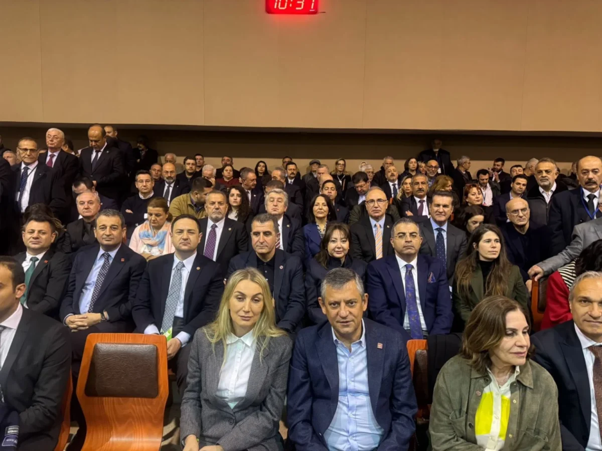 Turkey’s landmark trial begins for jailed Istanbul Mayor2