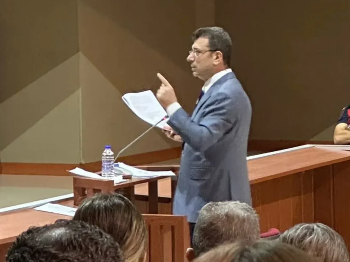 Turkey’s landmark trial begins for jailed Istanbul Mayor3