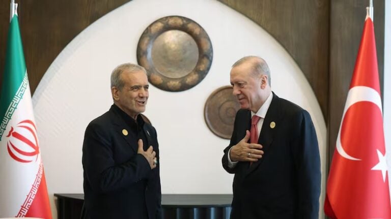 Erdoğan ve Pezeşkiyan