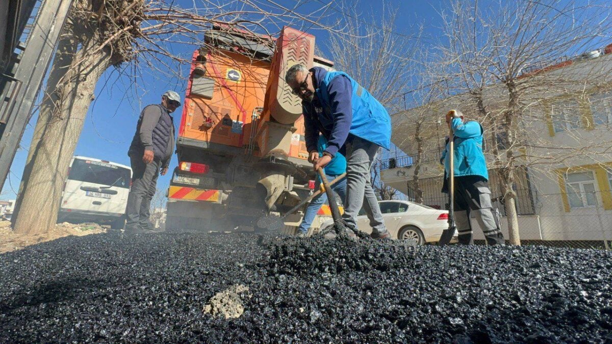 Adıyaman'da asfalt çalışmaları devam ediyor