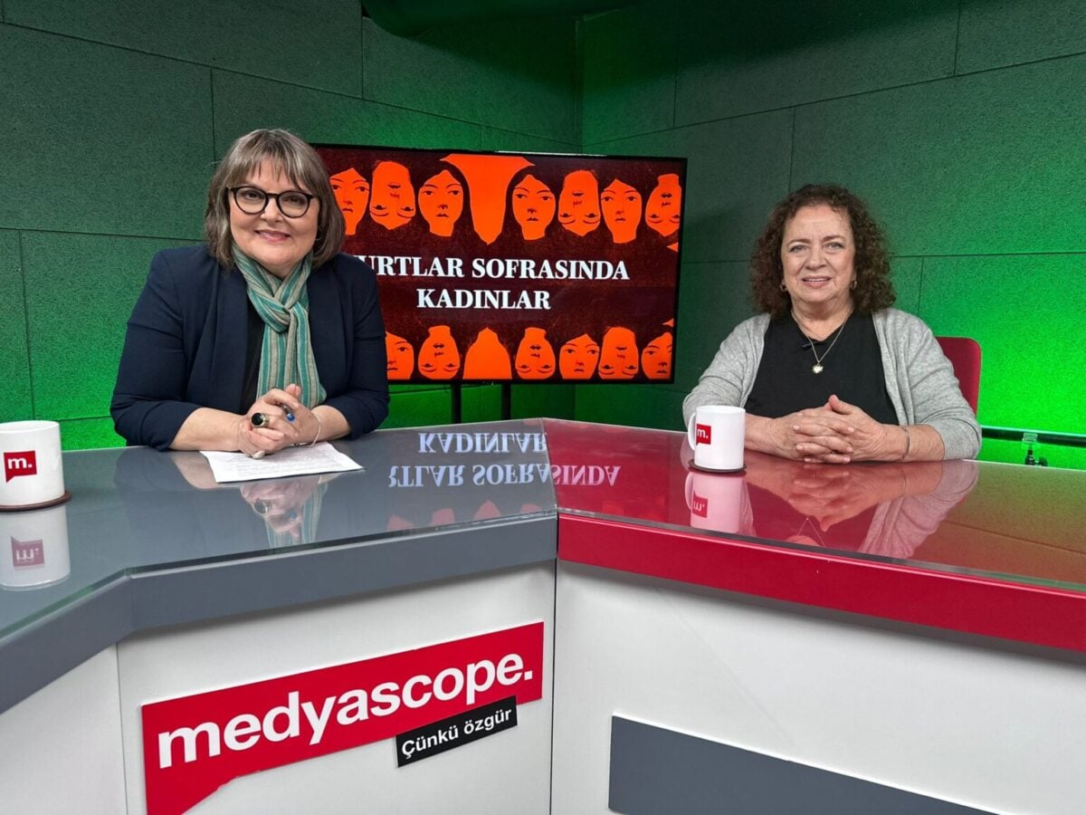 Kurtlar Sofrasında Kadınlar (52) | Deniz Türkali anlatıyor: "Farklı sanat akımları daha çok baskı dönemlerinde çıkar"