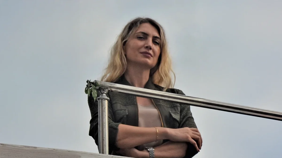 Wife of jailed Istanbul mayor2