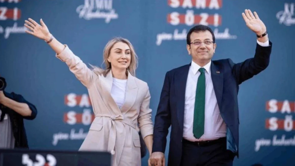Wife of jailed Istanbul mayor3