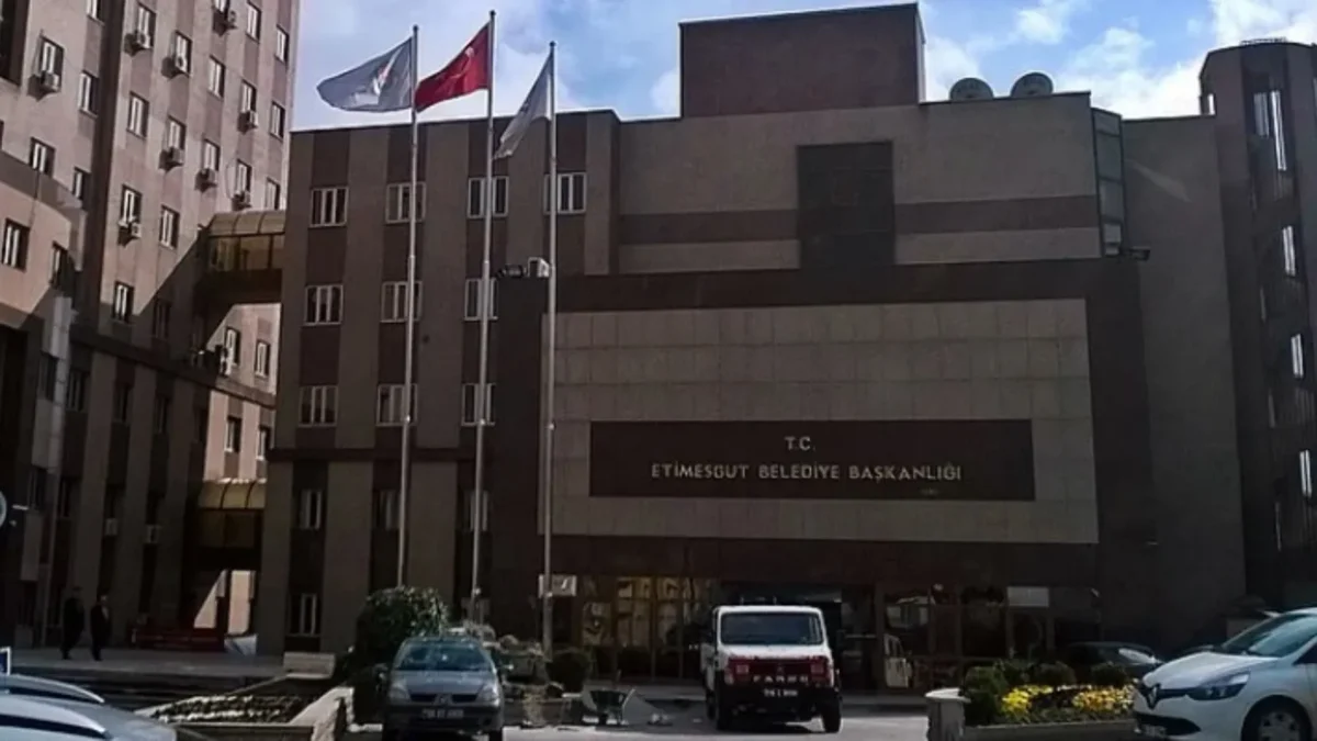 Etimesgut Belediyesi çalışanı 4 kişi gözaltına alındı