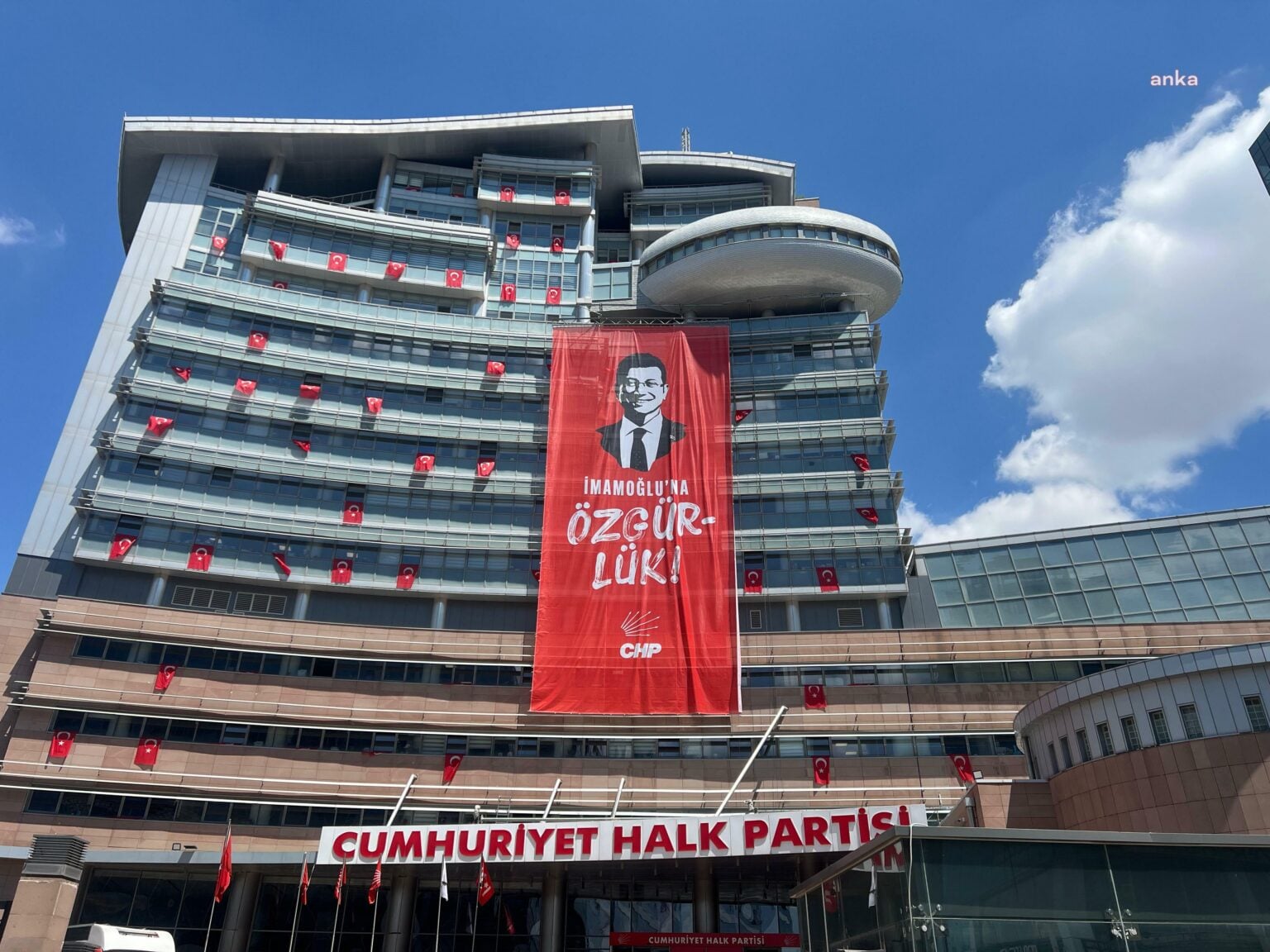 Ruşen Çakır yorumladı: Siyasi iktidarın CHP açmazı