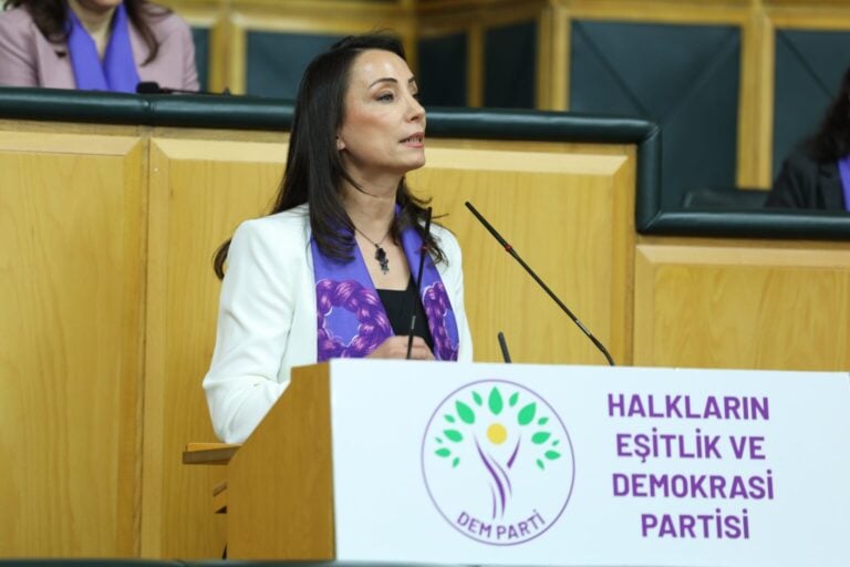 tülay hatimoğulları'ndan