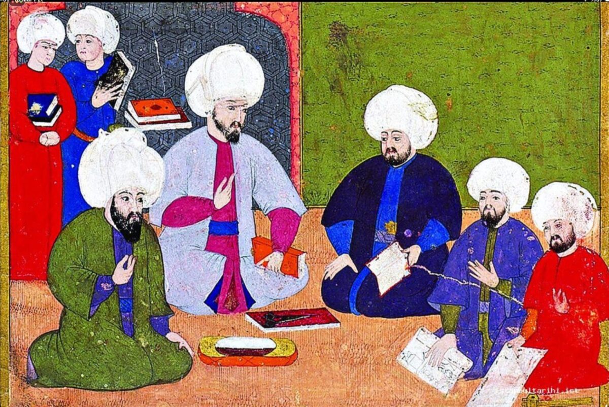 Sarayın uleması: İslamcı aklın krizi | Recep Karagöz yazdı