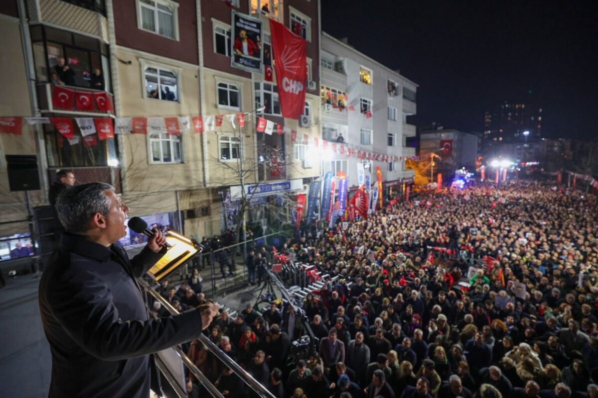 Özgür Özel "Sakın benzine