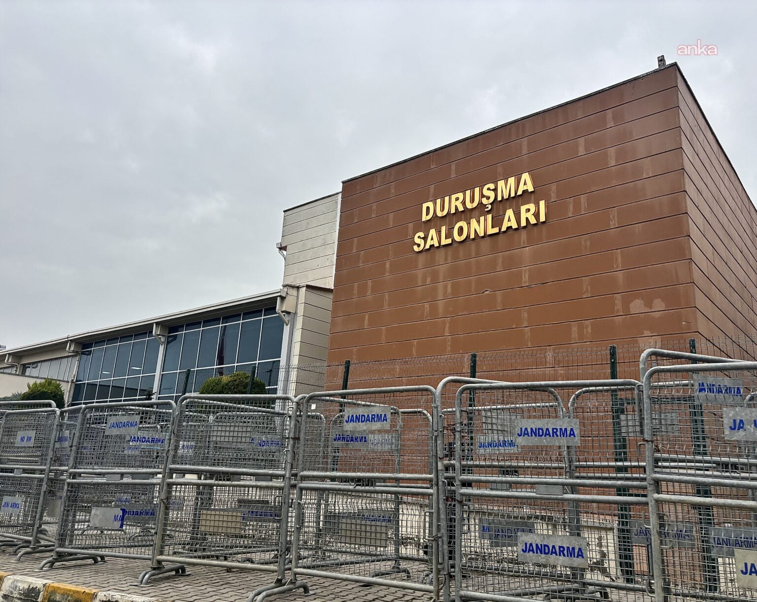 İBB davasında 14. gün: “Savcılık usulsüz işlem yaptı, itirafçı ifadeleri çökertildi”