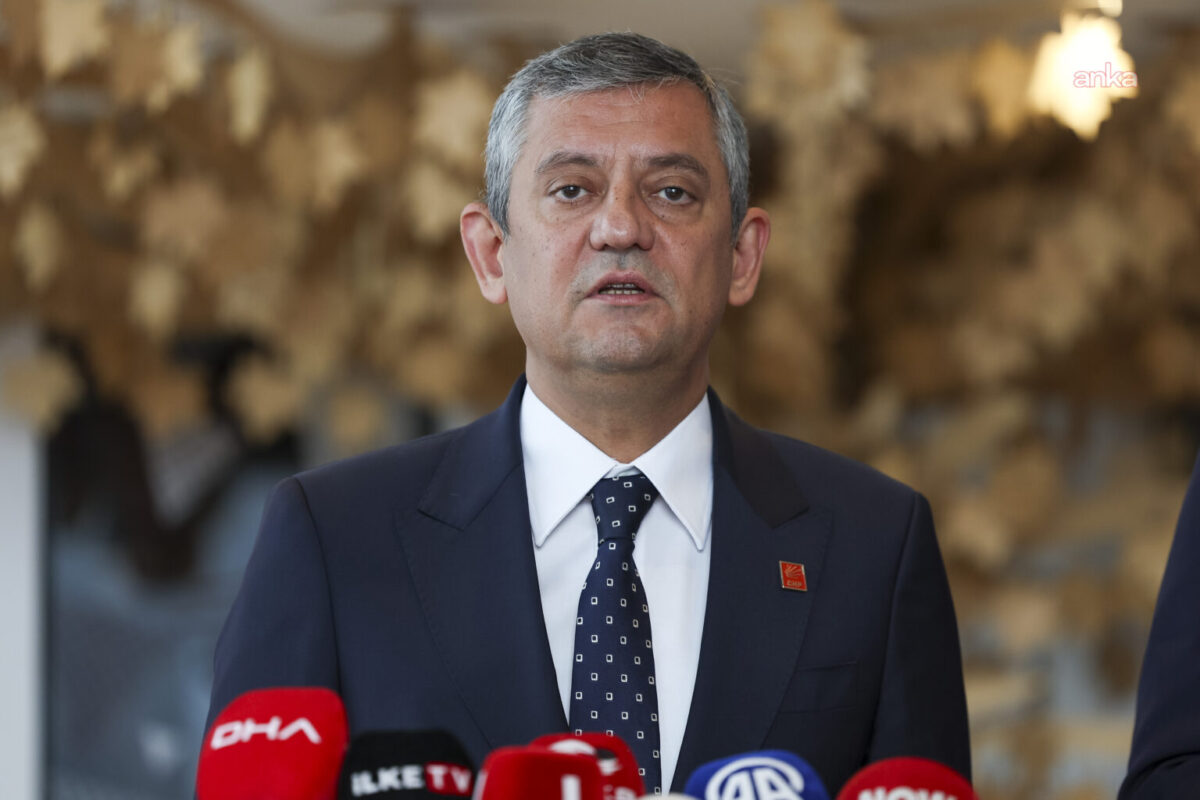 Özgür Özel ve Erkan