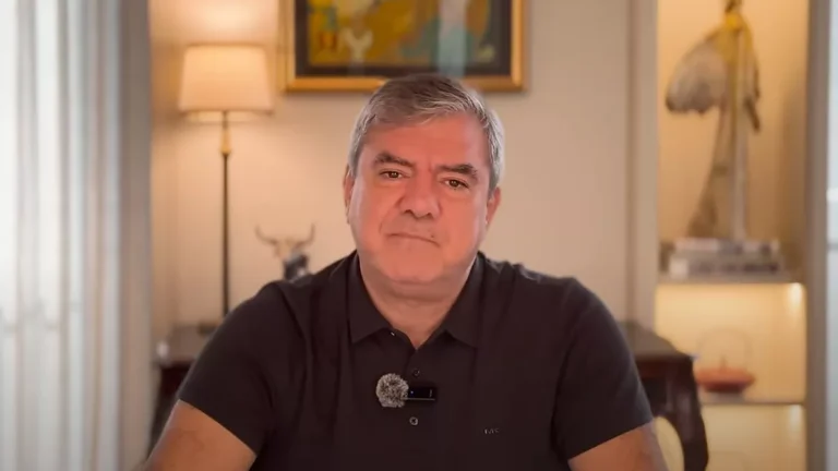 Yılmaz Özdil Sözcü TV'den istifa etti
