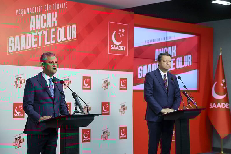 Özgür Özel’in ara