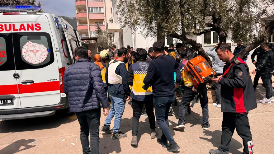 Kahramanmaraş'ta ortaokula silahlı saldırı: Can kaybı var