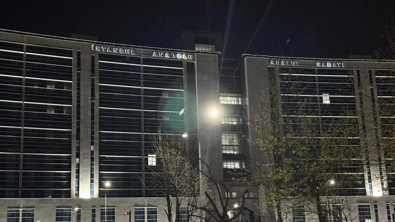 İlayda Zorlu protestolarına katılan iki genç tutuklandı
