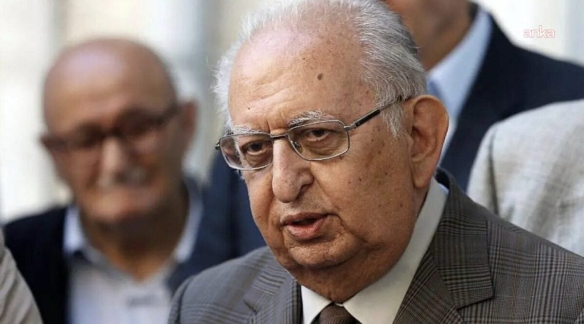 Hüsamettin Cindoruk hayatını kaybetti