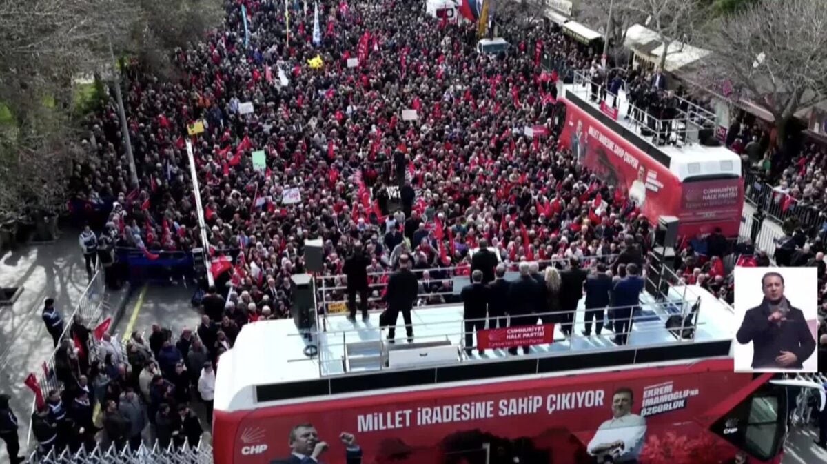 Özgür Özel Nevşehir'deydi