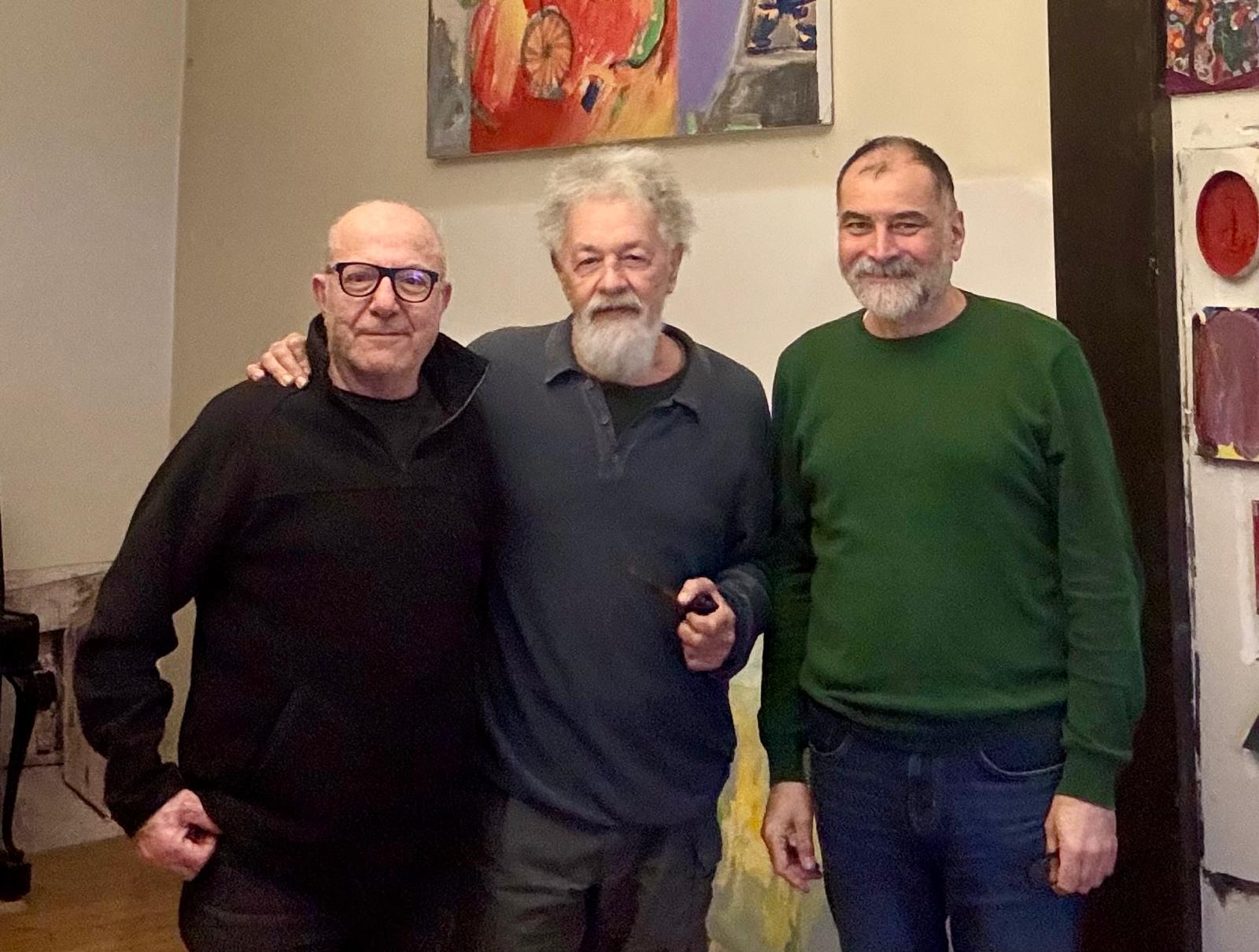 Müge İplikçi yazdı – Taşın dönüşümü: Kadim malzemenin yeni yorumları