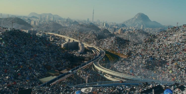 "Hemen Alın: Tüketim Tuzağı"