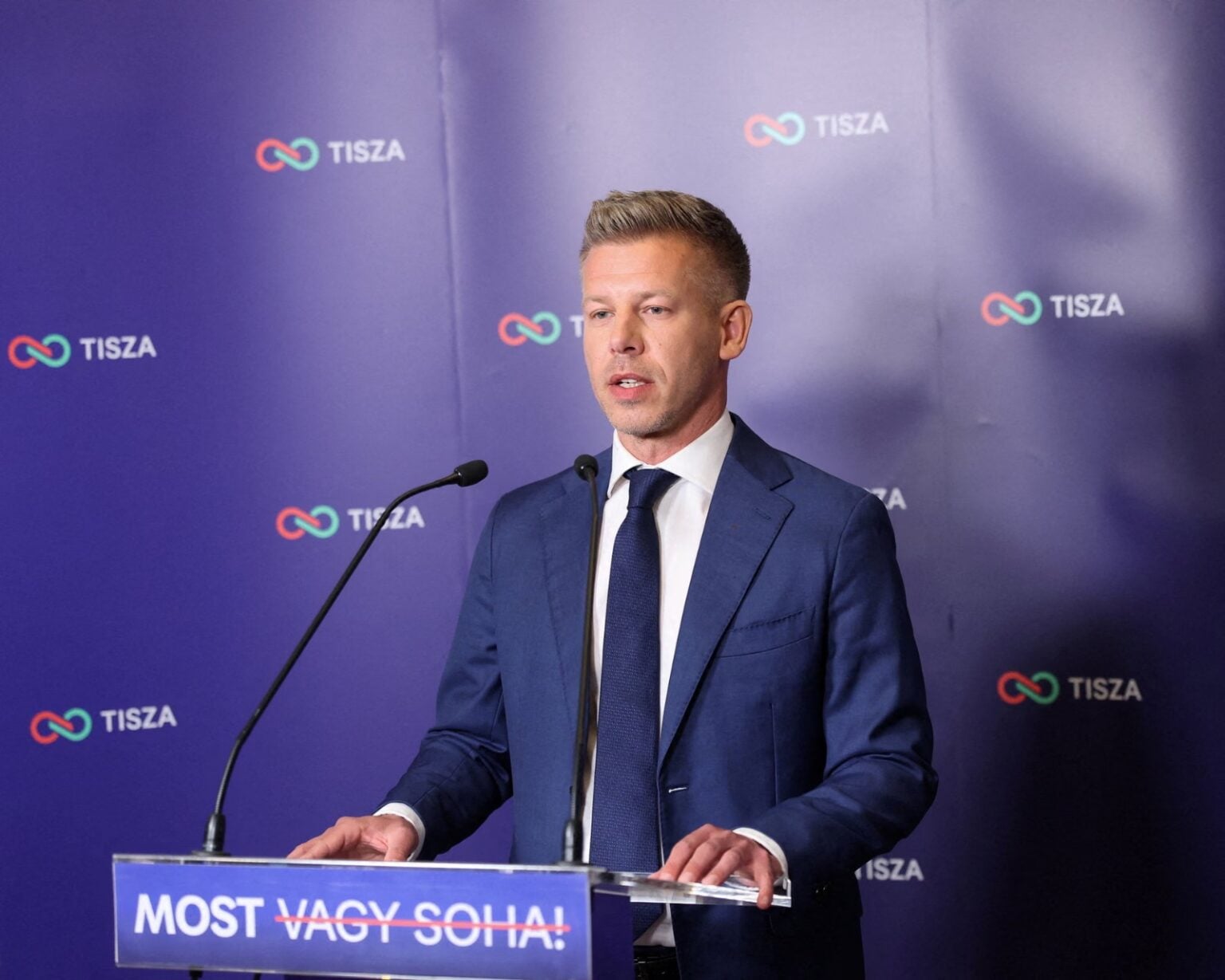 Macaristan’da 16 yıllık “tek adam” dönemi resmen sona erdi, zafer Magyar’ın