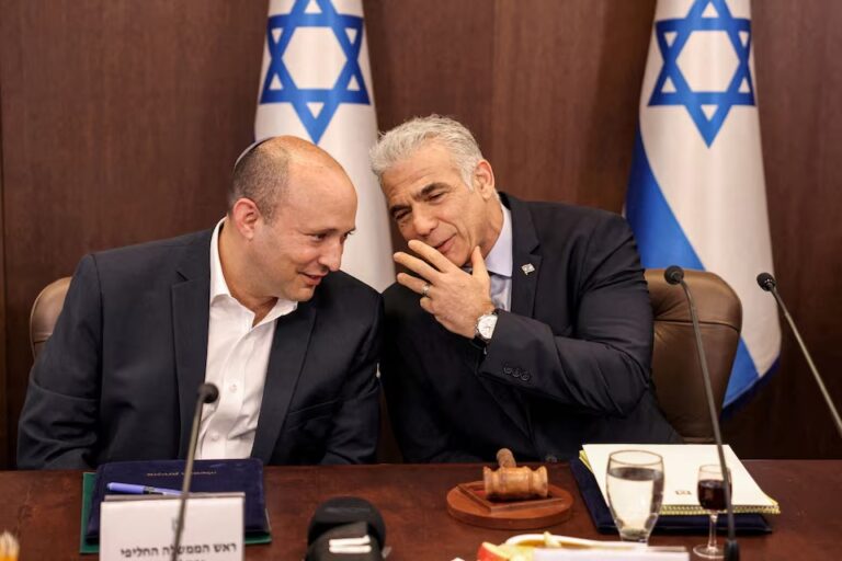 Naftali Bennett ve Yair Lapid