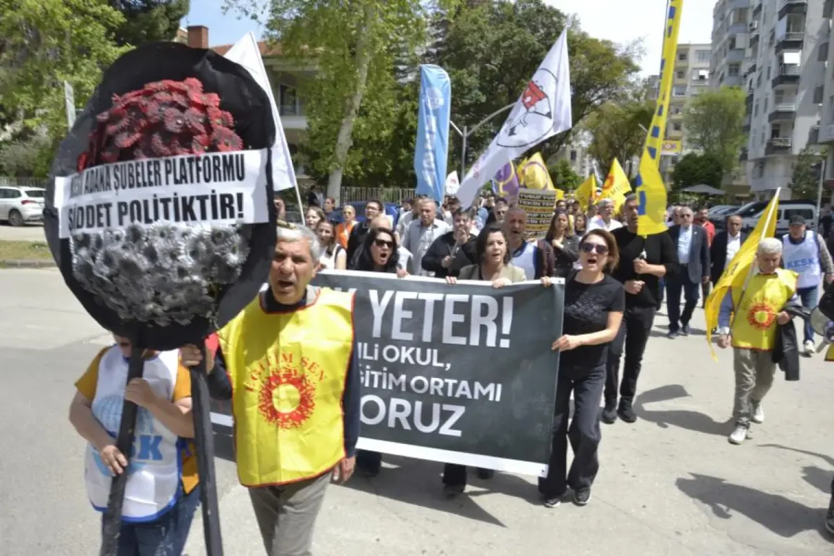 Urfa ve Maraş'taki okul