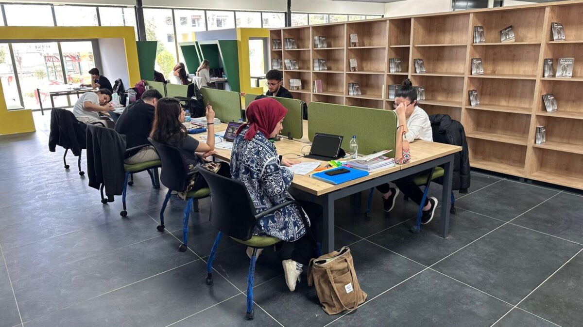 Adıyaman'da kamusal alanlarda ücretsiz internet dönemi