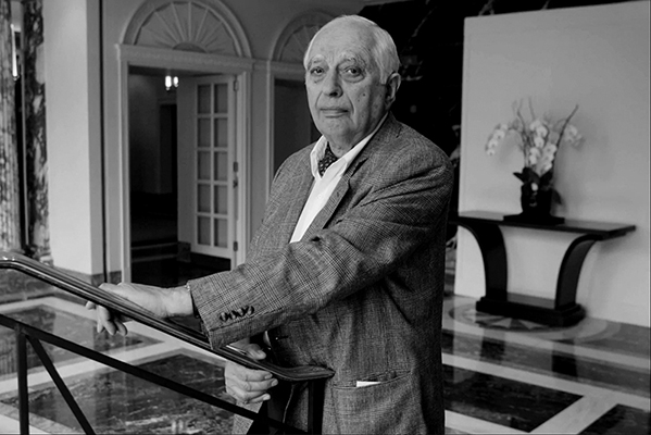 Tarık Çelenk yazdı: Dünden bugüne yanlış giden ne?