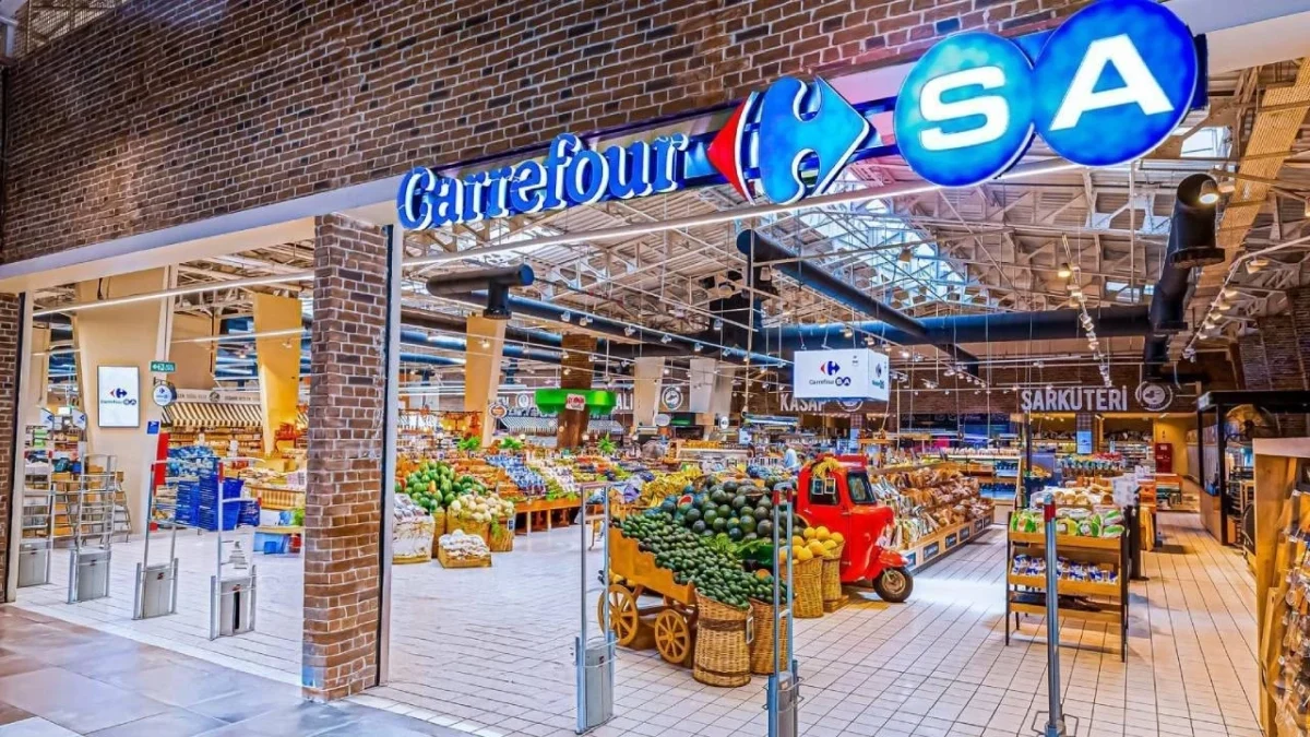 A101 CarrefourSA'yı satın alıyor