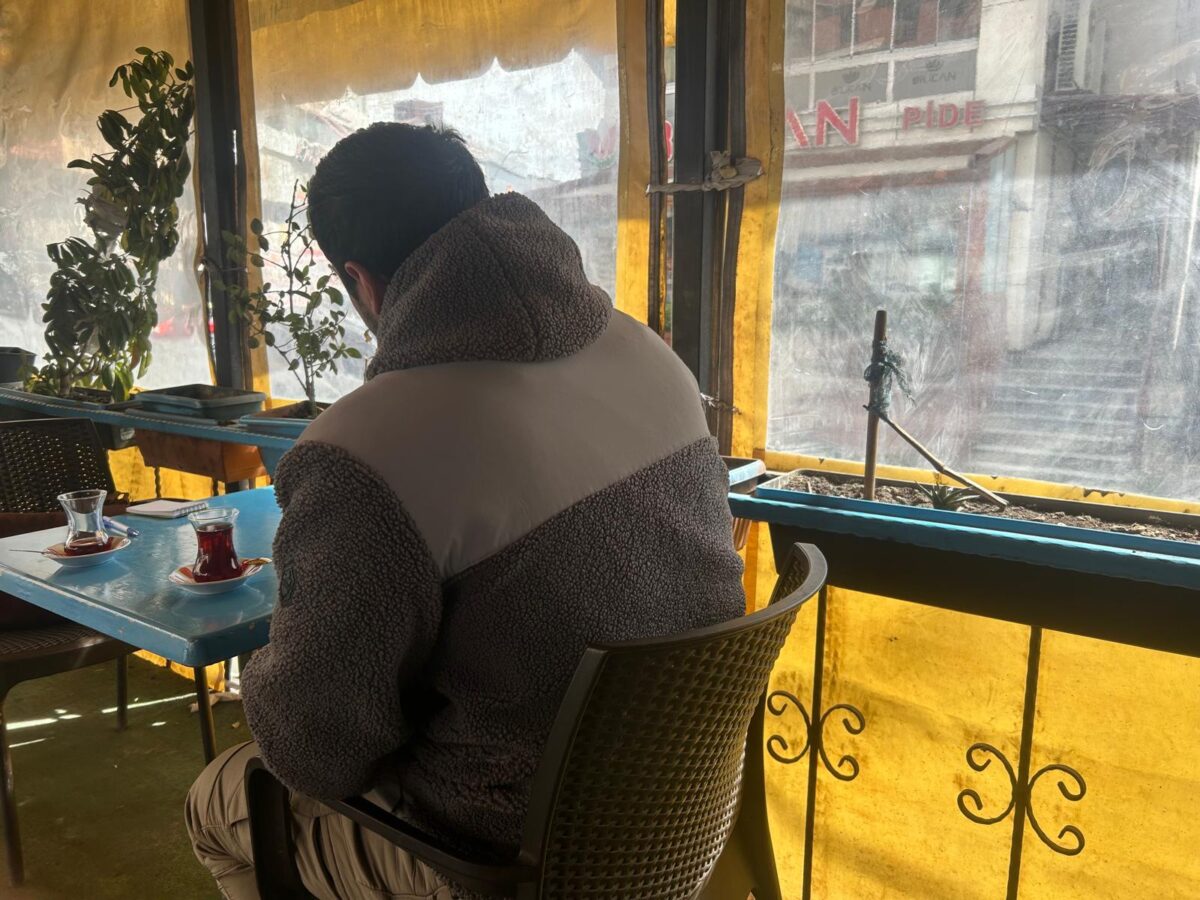 Çeteler yoksul mahalleleri nasıl ele geçirdi?