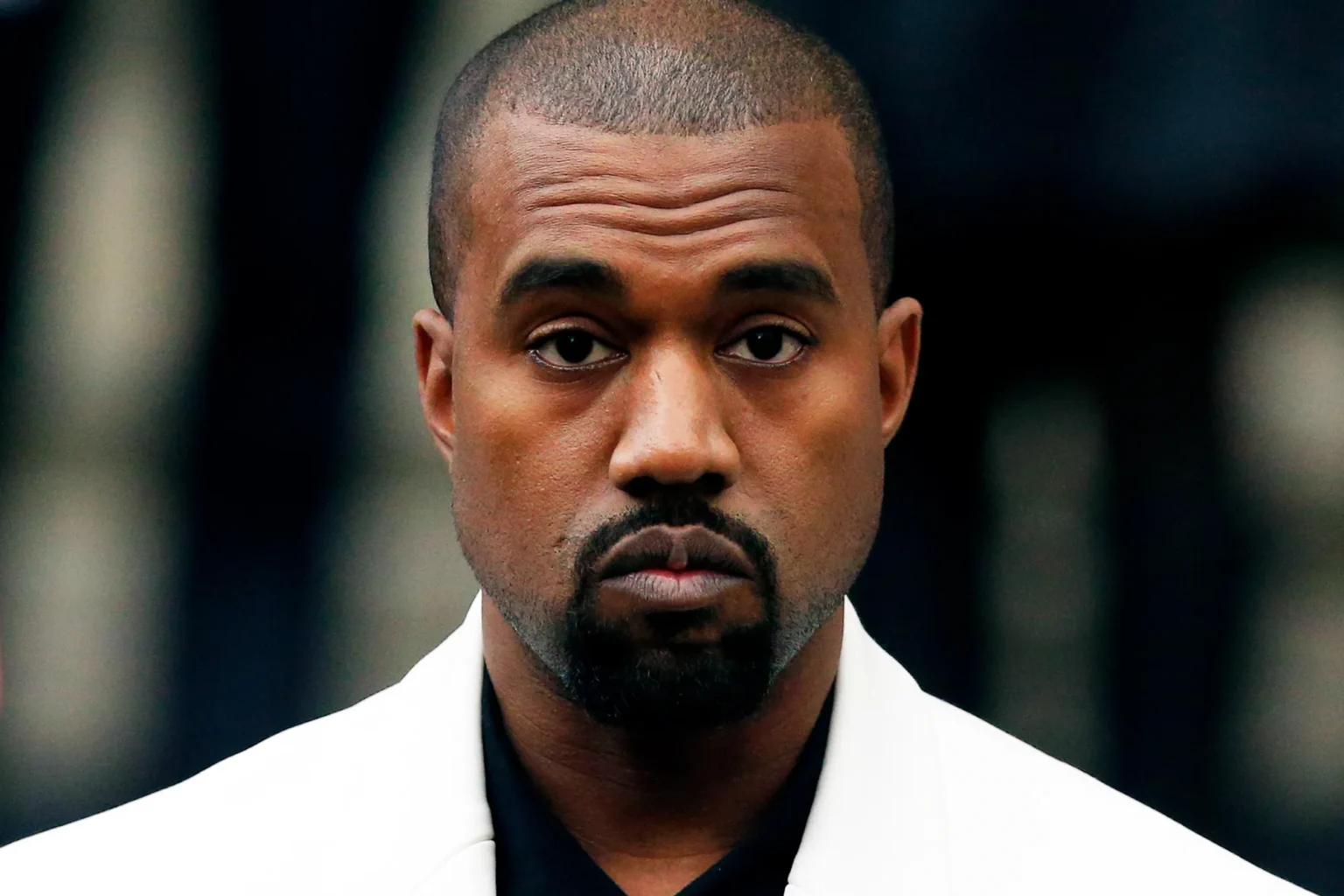Kanye West: Zirveden aşırılığa uzanan bir rapçinin portresi