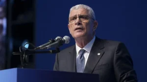 müsavat dervişoğlu