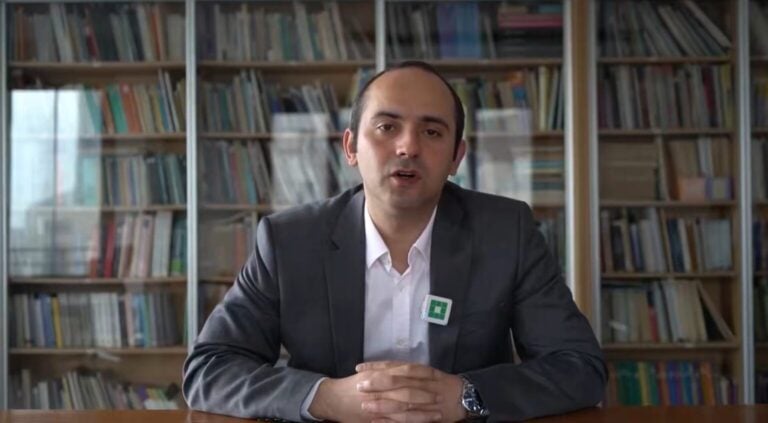 Tayfun Kahraman yapay zekâ ile seslendi: "İnancım asla sarsılmadı, siz de yitirmeyin"