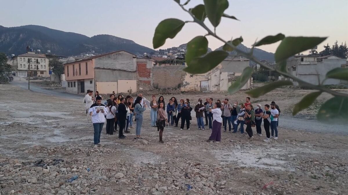 Antakya’da hafızanın da yeniden inşası: Yürünebilir Tarih Turu