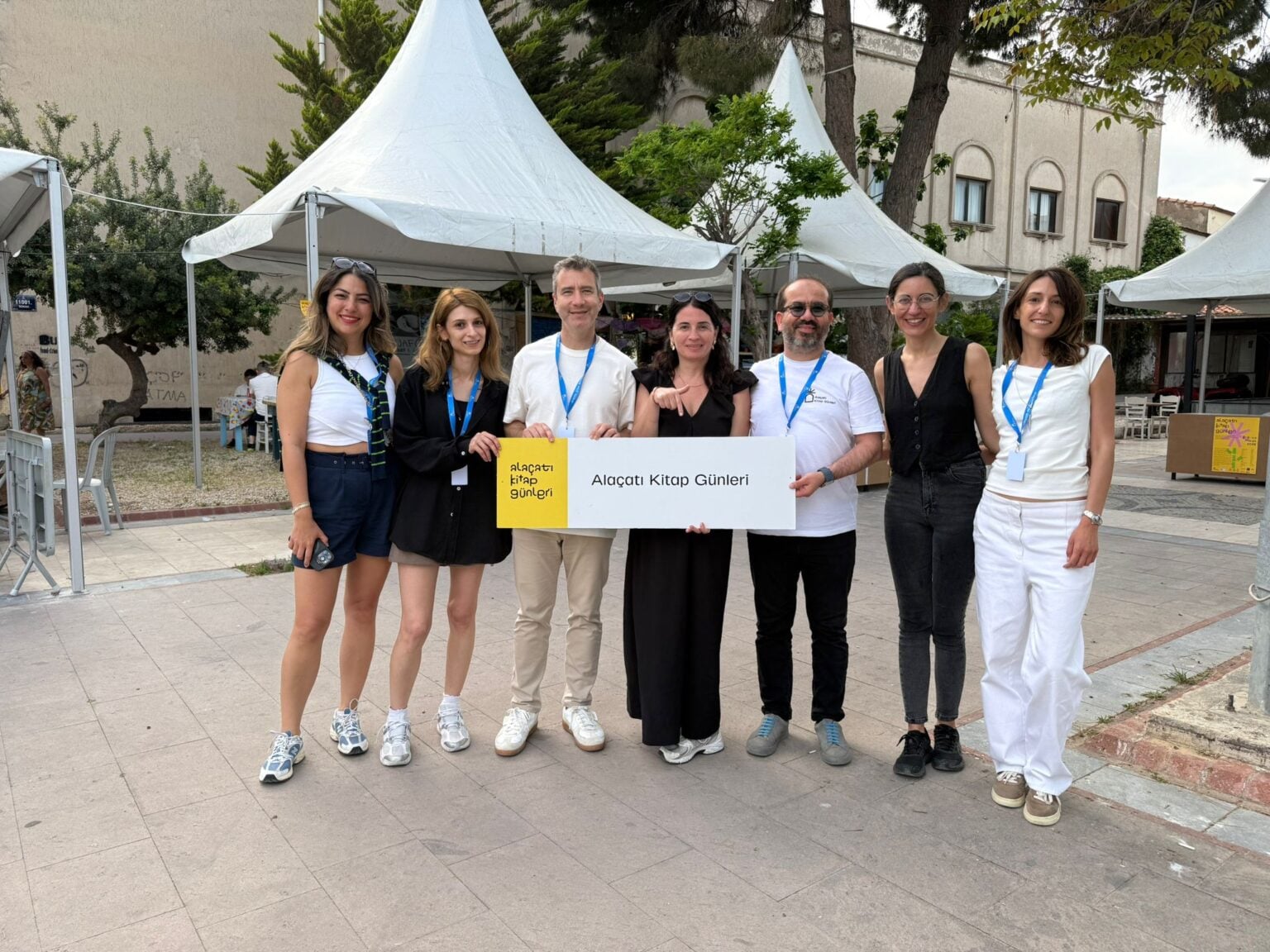 Müge İplikçi yazdı: Alaçatı Kitap Günleri
