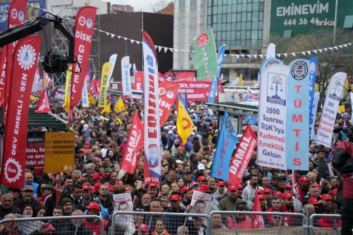 İstanbul'da 1 Mayıs'ta 575 kişi gözaltına alındı