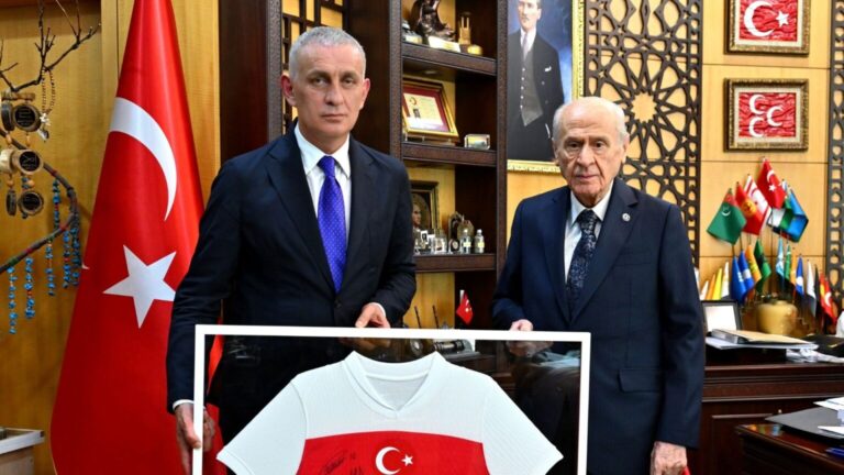 Bahçeli TFF Başkanı Hacıosmanoğlu'na