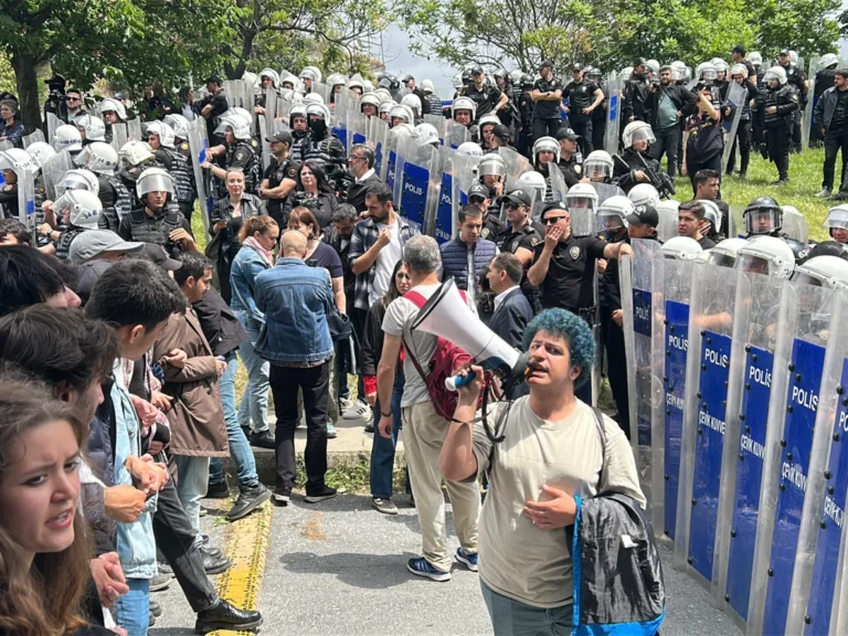 Istanbul's Bilgi University closed, reopened 3 days later by presidential decree1