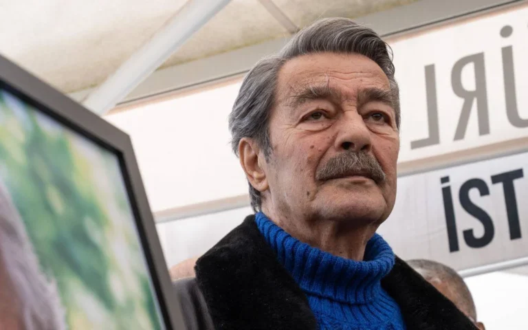 Kadir İnanır haberleri