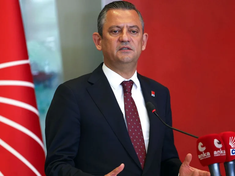 Turkey opposition crackdown reaches private lives_1