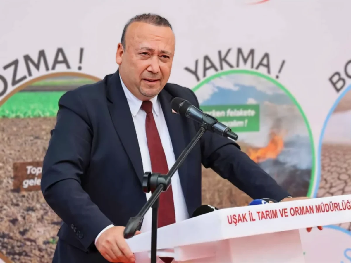 Turkey opposition crackdown reaches private lives_2