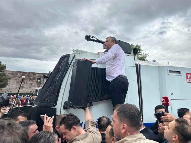 Özgür Özel TOMA'ya çıktı