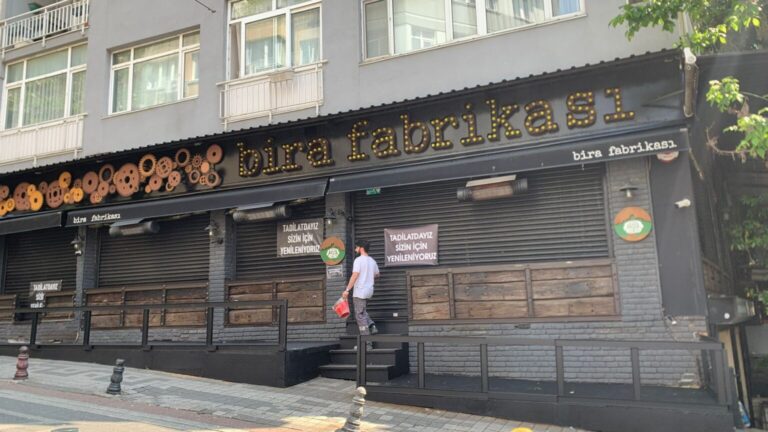 Kadıköy’de 12 işletme mühürlendi: Operasyonun ardından sokaklarda ne oluyor?